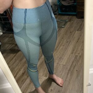 Fabletics leggings